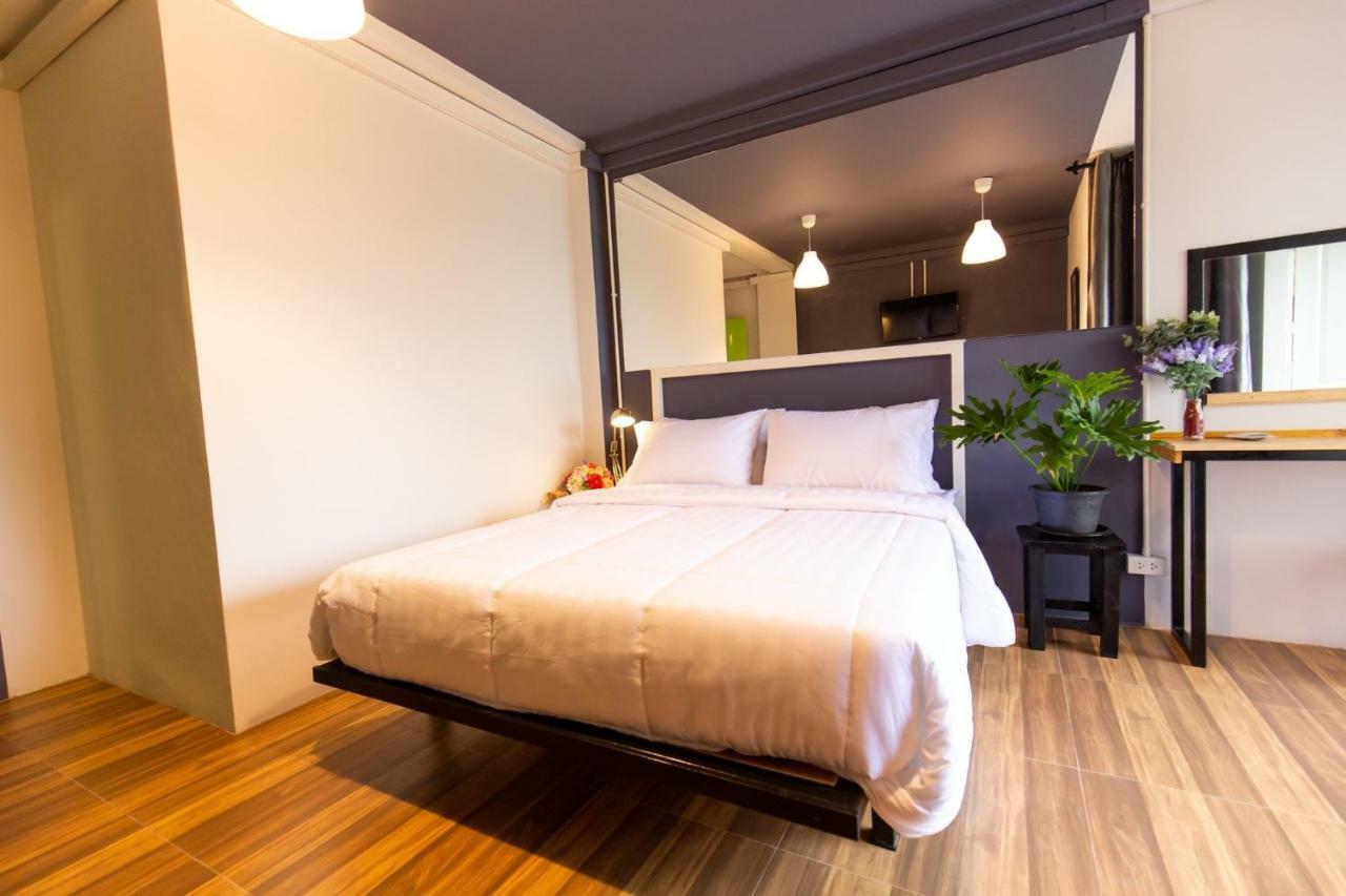 Mango 10 House 호텔 방콕 외부 사진